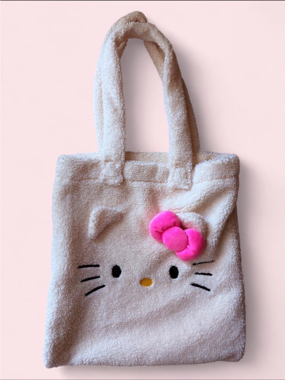Hello Kitty plush tote bag 🎀🩷